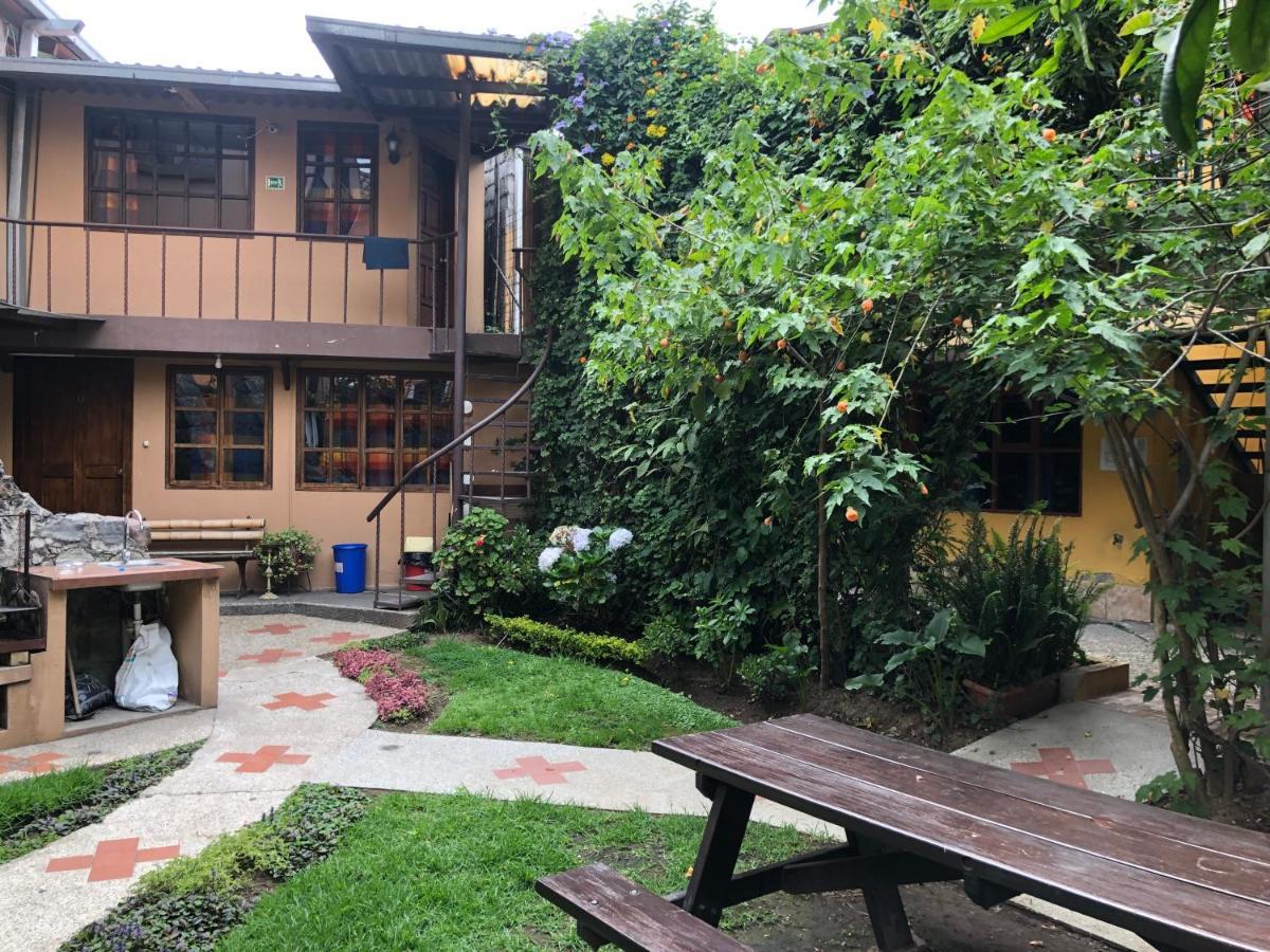 Arupo Bed And Breakfast Quito Extérieur photo