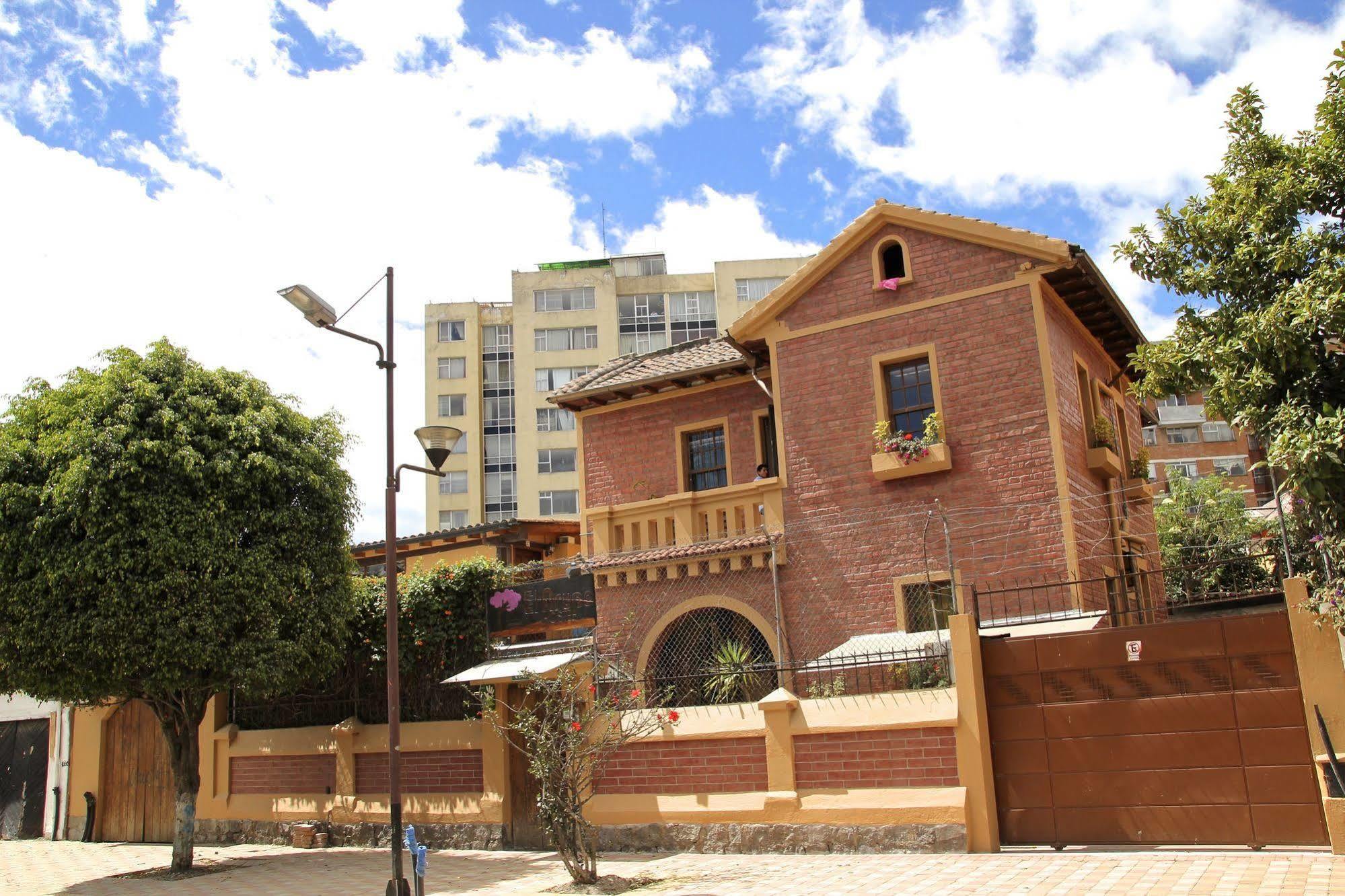 Arupo Bed And Breakfast Quito Extérieur photo